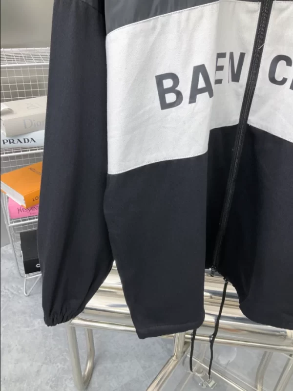 Balenciaga- Jacket