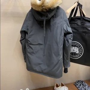 Canada Goose Jacket