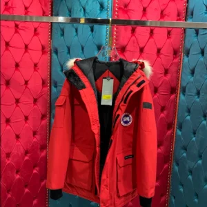 Canada Goose Jacket