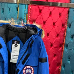 Canada Goose Jacket