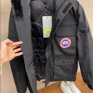 Canada Goose Jacket