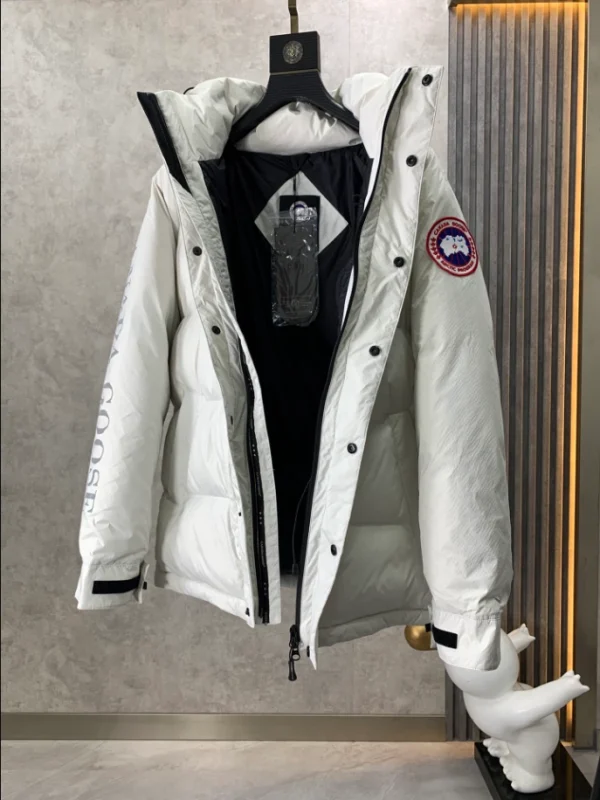 Canada Goose Jacket