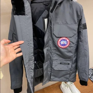 Canada Goose Jacket