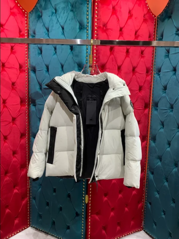 Canada Goose Jacket