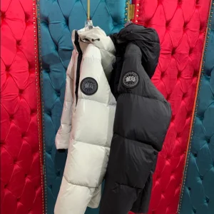 Canada Goose Jacket