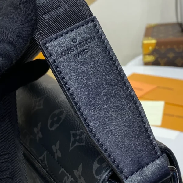 LV District PM Monogram Eclipse - RBV02