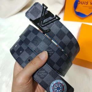 LOUIS VUITTON BELT