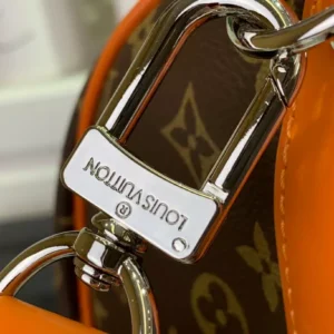 LV Keepall Bandoulière 50 Bag - RBV10