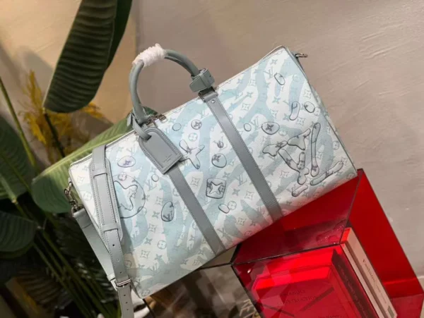 LV Keepall Bandoulière 50 Bag in Monogram Aquagarden - RBV15