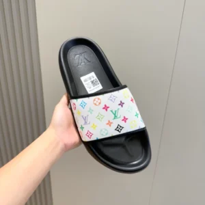 Louis Vuitton Slippers - S49