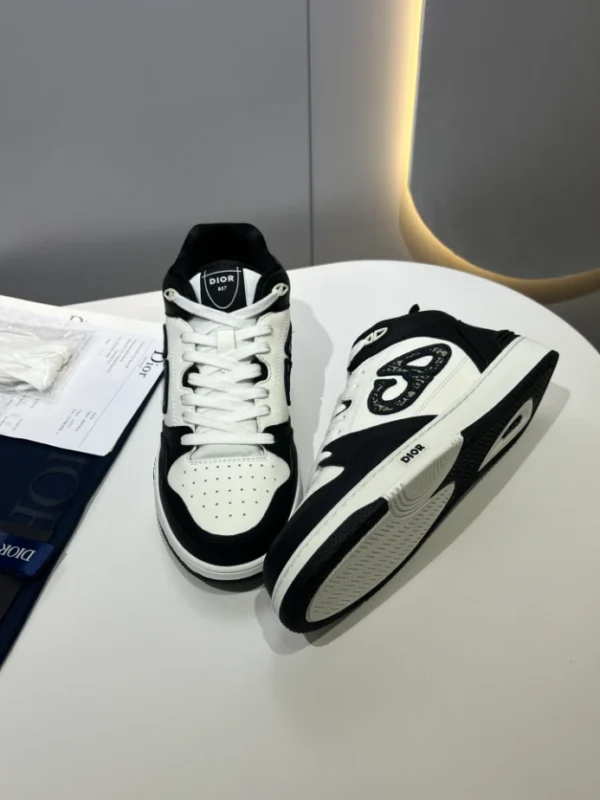 Dior B57 Dribble Low-Top Sneaker - RDS82