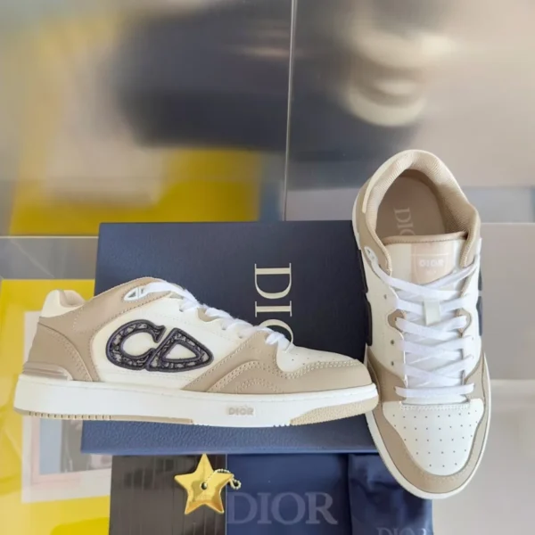 Dior B57 Low-Top Sneaker - RDS81