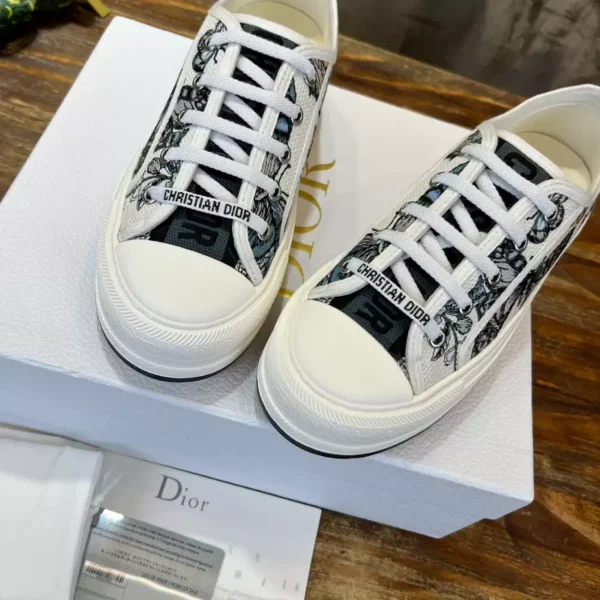 Dior Walk'n'Dior Platform Sneaker - RDS80