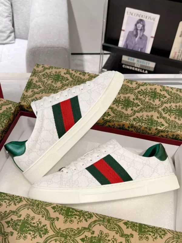 Gucci Ace Sneaker With Web – RGS63