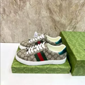 Gucci Ace Sneakers with Web Beige and Ebony GG Supreme – RGS72