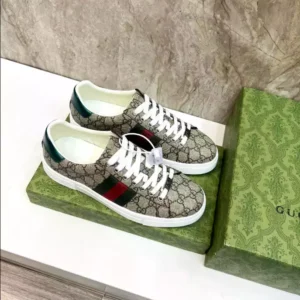 Gucci Ace Sneakers with Web Beige and Ebony GG Supreme – RGS72