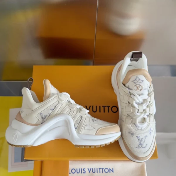 LV Archlight Sneaker - RLS119