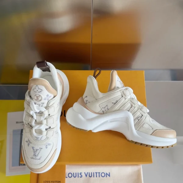 LV Archlight Sneaker - RLS119