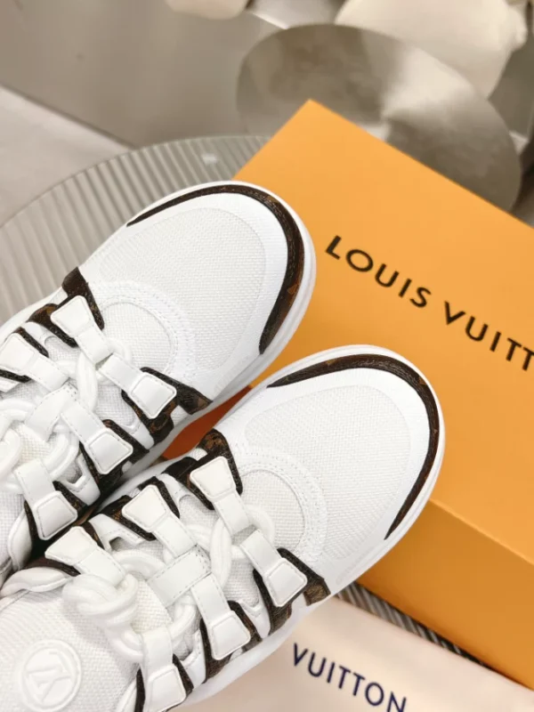 LV Archlight Sneaker - RLS120