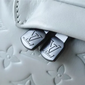 LV Discovery Bumbag Monogram Shadow Leather - RBV58
