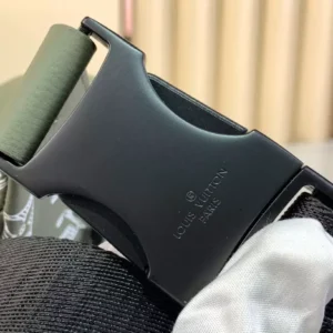 LV Discovery Bumbag Olive Green Monogram Shadow - RBV59