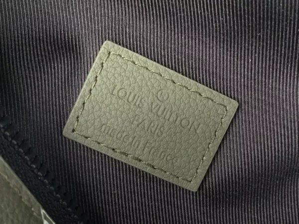 LV Discovery Bumbag Olive Green Monogram Shadow - RBV59