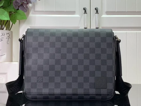 LV District PM Damier Graphite Canvas - RBV66