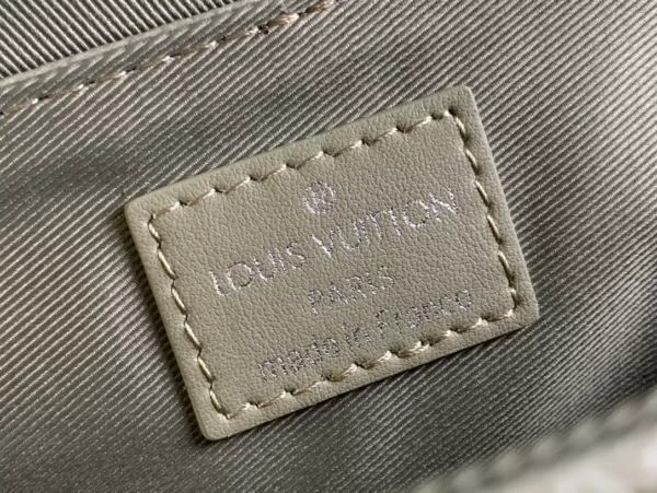 LV District PM Messenger Bag Khaki Monogram Gradient Canvas - RBV67