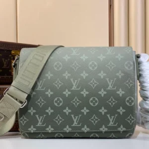 LV District PM Messenger Bag Khaki Monogram Gradient Canvas - RBV67