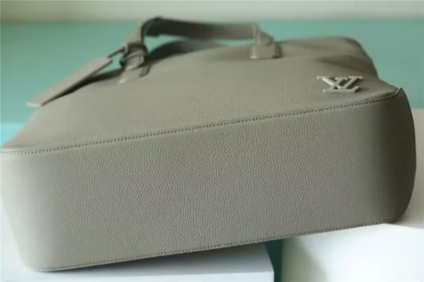 LV Fastline Tote Cowhide Leather - RBV27