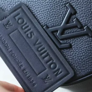LV Fastline Tote Cowhide Leather in Black - RBV26