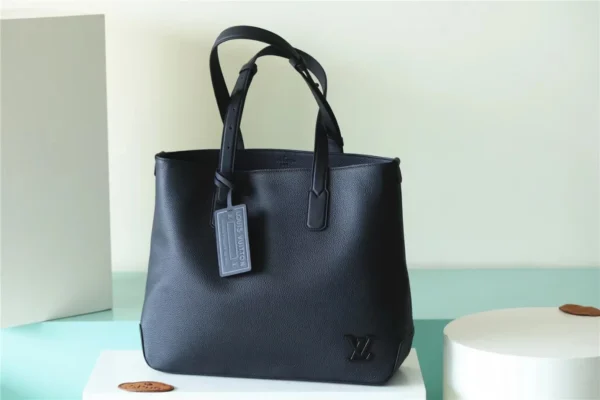 LV Fastline Tote Cowhide Leather in Black - RBV26