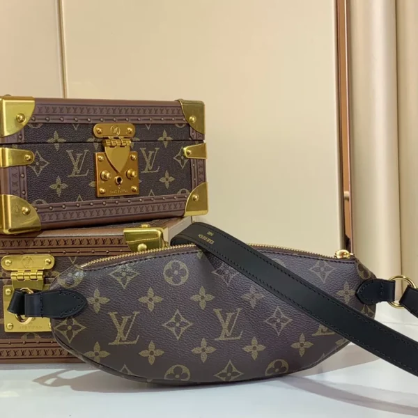 LV Keepit Bumbag Brown Monogram Canvas - RBV47
