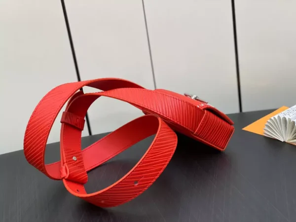 LV Micro Steamer Bag Red - RBV45