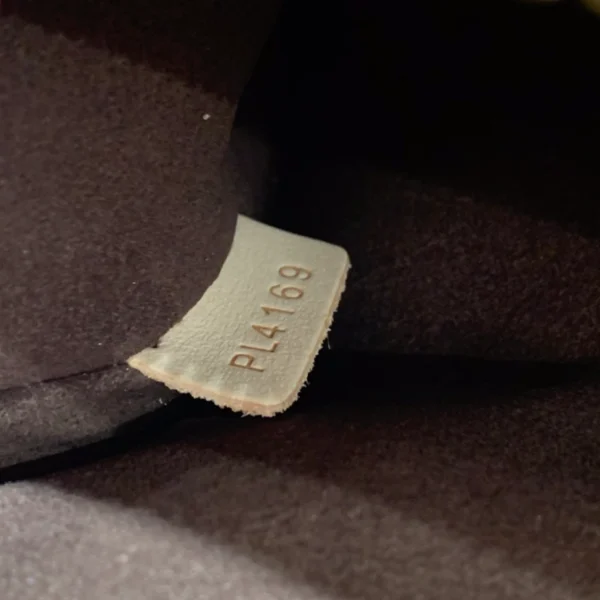 LV Pochette Métis Monogram Canvas - RLB26