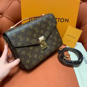 LV Pochette Métis Monogram Canvas - RLB26
