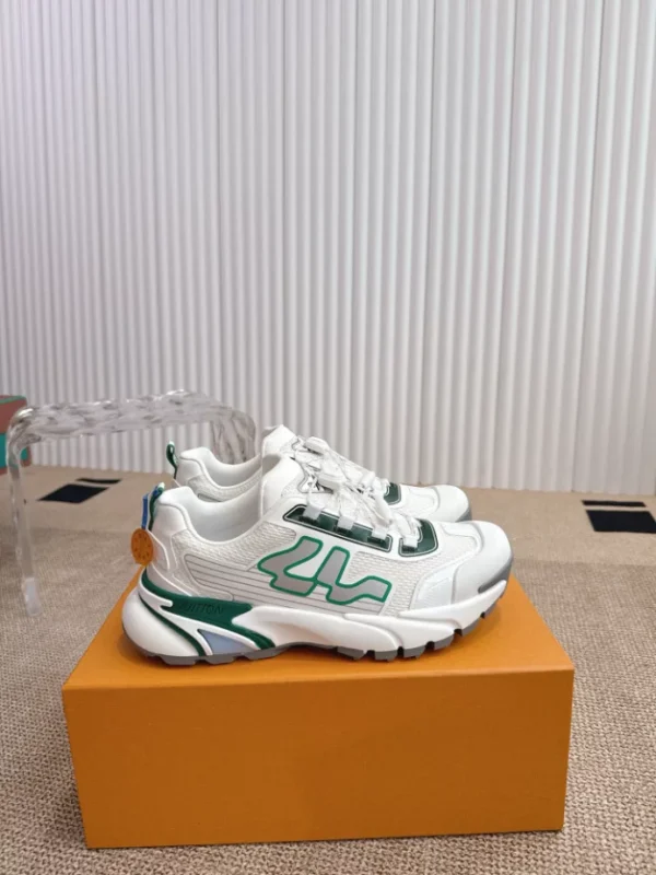 LV Runner Tatic Sneaker - RLS108