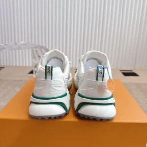 LV Runner Tatic Sneaker - RLS108