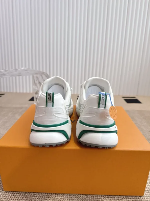 LV Runner Tatic Sneaker - RLS108