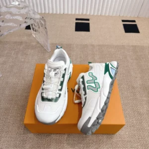 LV Runner Tatic Sneaker - RLS108