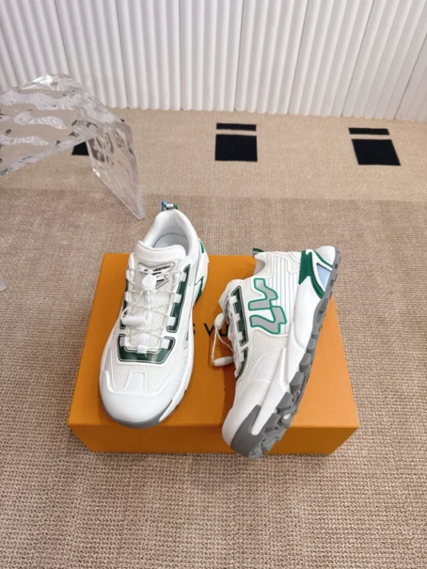 LV Runner Tatic Sneaker - RLS108