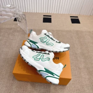LV Runner Tatic Sneaker - RLS108