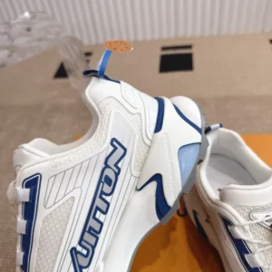 LV Runner Tatic Sneaker - RLS109