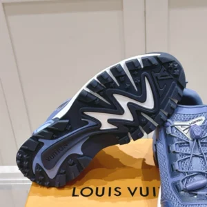 LV Runner Tatic Sneaker - RLS110