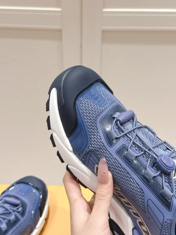 LV Runner Tatic Sneaker - RLS110