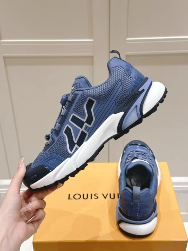 LV Runner Tatic Sneaker - RLS110