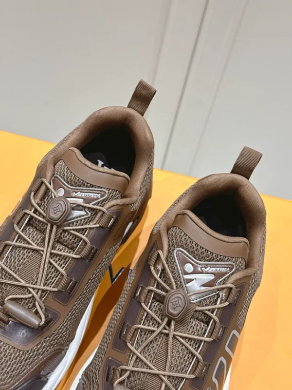 LV Runner Tatic Sneaker - RLS111