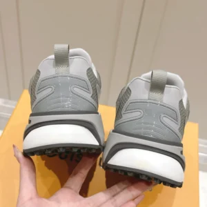 LV Runner Tatic Sneaker - RLS112