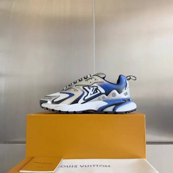 LV Runner Tatic Sneaker - RLS121