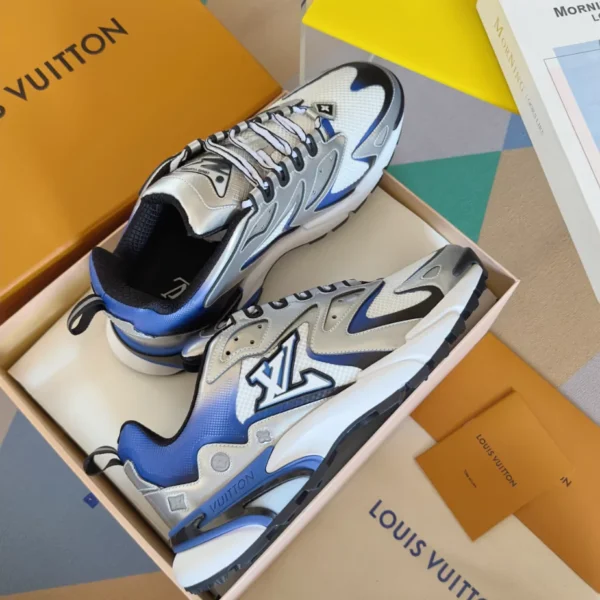 LV Runner Tatic Sneaker - RLS121